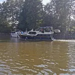 Idyllisches Reihenhaus Mit Wlan In Am Mueritzsee Holiday home *