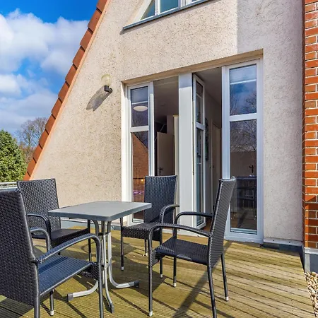 Holiday home Reihenhaus Mit Wlan In Am Mueritzsee