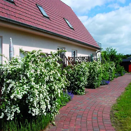 Holiday home Idyllisches Reihenhaus Mit Wlan In Am Mueritzsee *