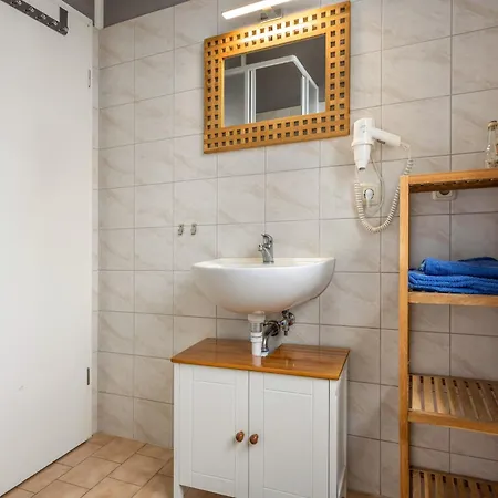 Reihenhaus Mit Wlan In Am Mueritzsee Holiday home *