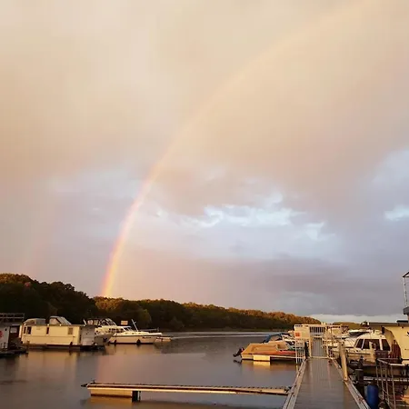 Holiday home Reihenhaus Mit Wlan In Am Mueritzsee *