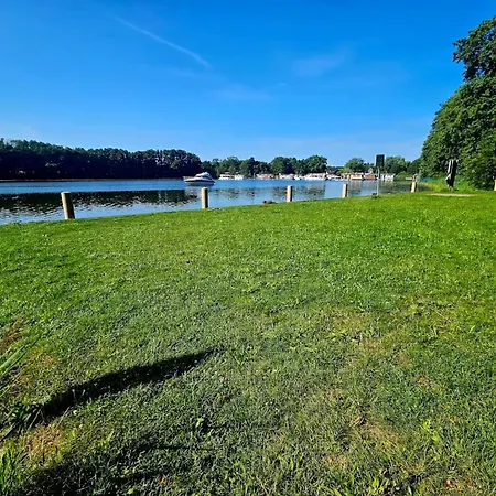 Dom wakacyjny Idyllisches Reihenhaus Mit Wlan In Am Mueritzsee Buchholz (Mecklenburg-Vorpommern)