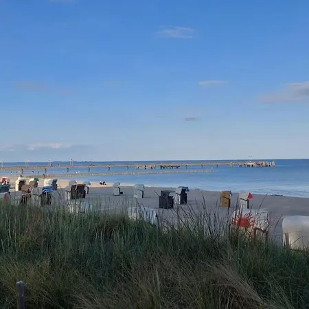 Holiday home Reihenhaus Mit Wlan In Am Mueritzsee